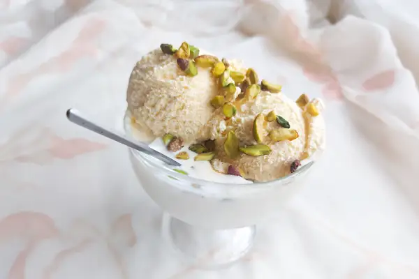 Vanilla Ice Cream with Pistachios